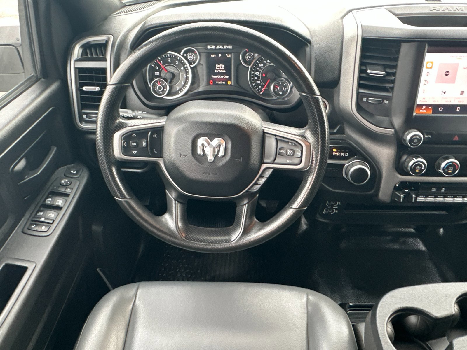 Used 2023 RAM 2500 Tradesman w/ Chrome Appearance Group image 14