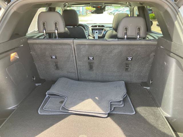 Used 2023 Chevrolet TrailBlazer RS w/ Sun and Liftgate Package FWD image 15