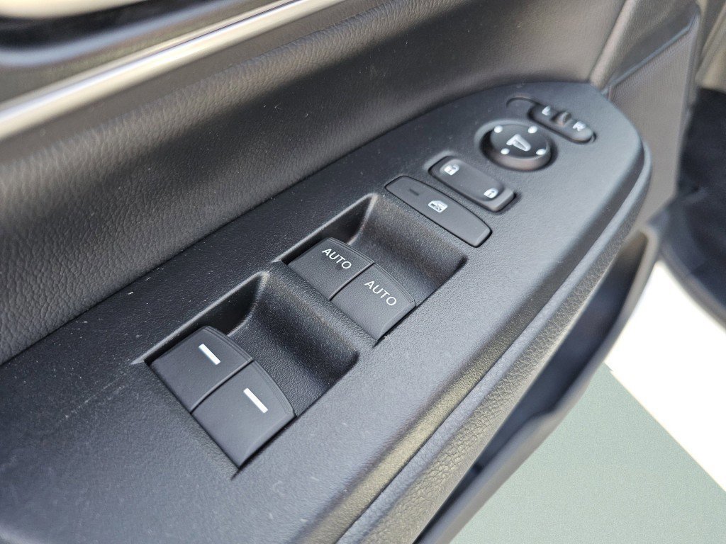 Used 2020 Honda CR-V EX-L image 28