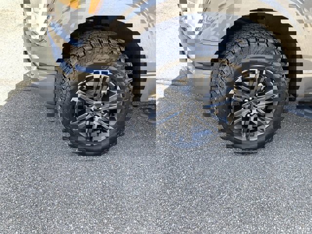 Certified 2021 Ford F150 XLT w/ Equipment Group 301A Mid image 10