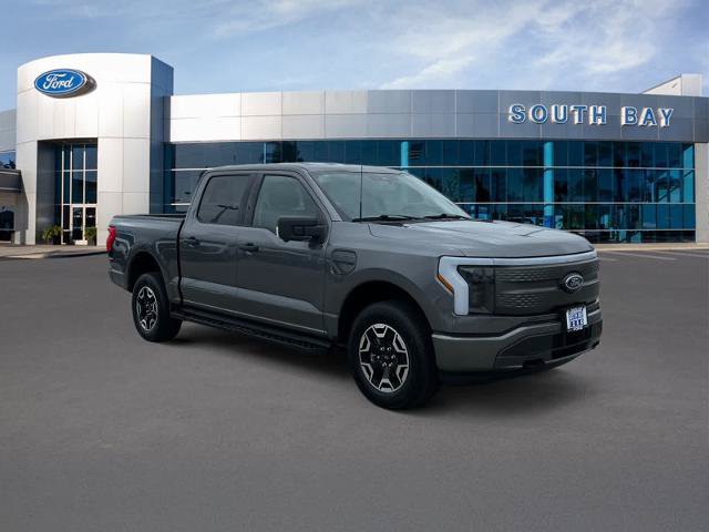 Certified 2023 Ford F150 Lightning XLT AWD/4WD image 7