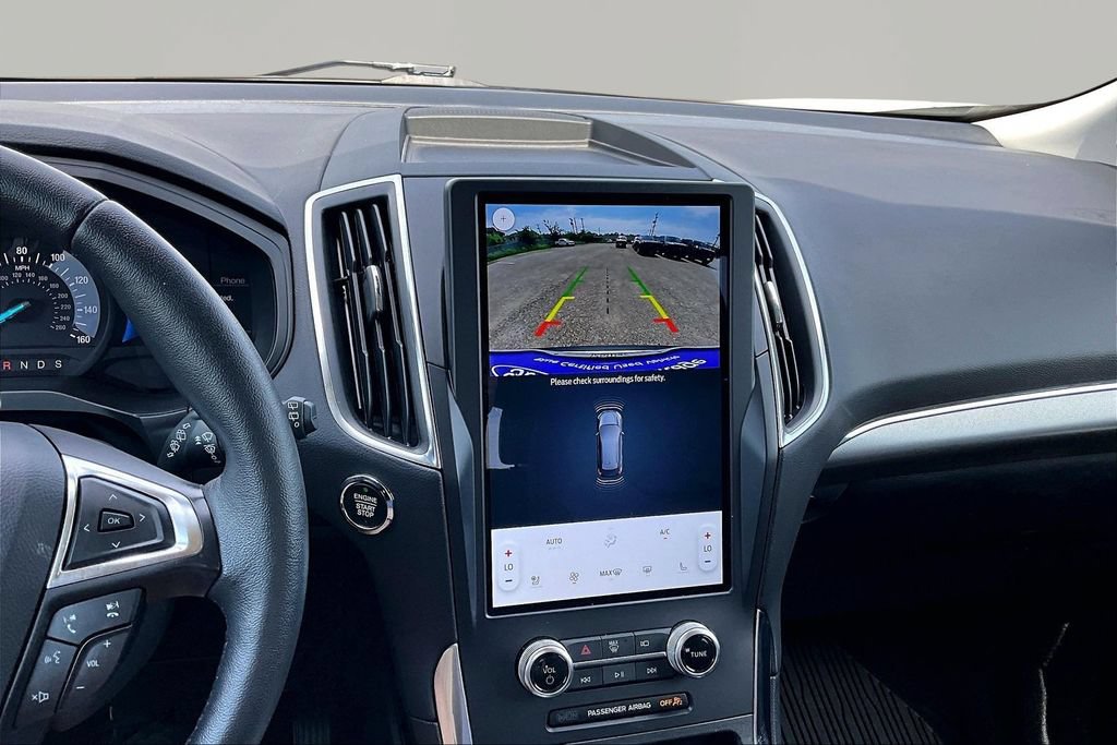 Certified 2024 Ford Edge Titanium AWD/4WD image 21