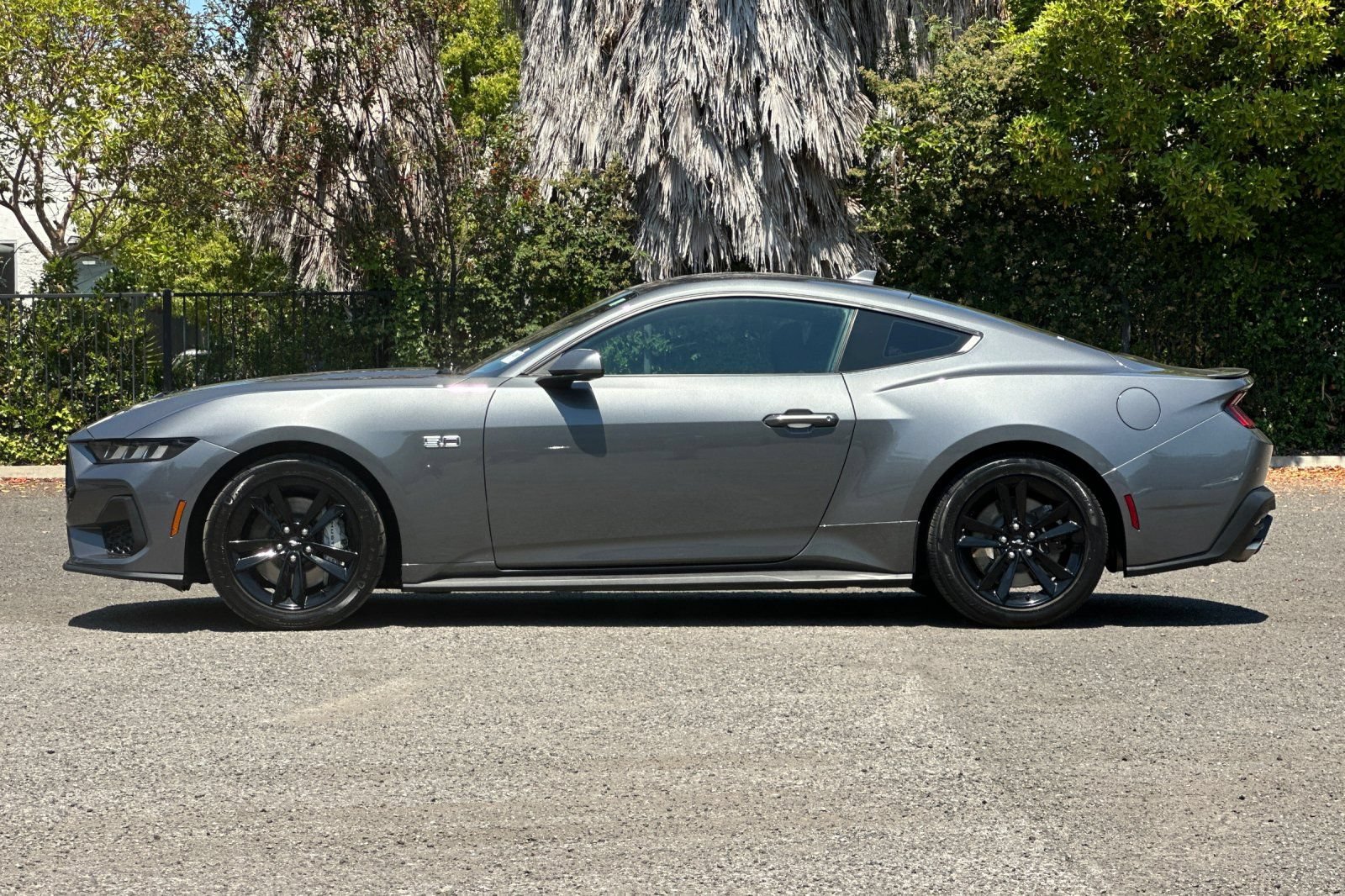 Certified 2025 Ford Mustang GT RWD image 7