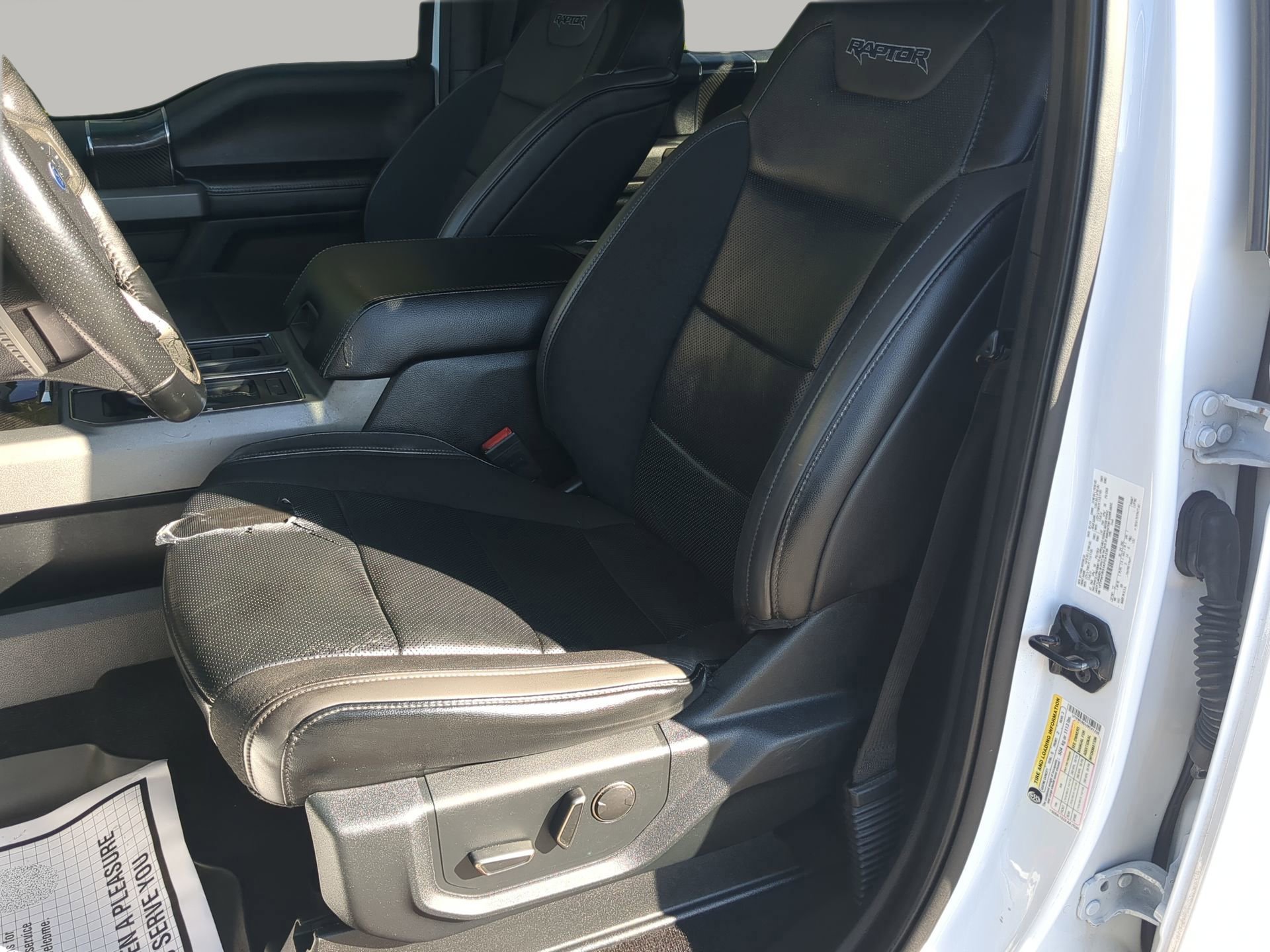 Certified 2019 Ford F150 Raptor w/ Equipment Group 802A Luxury image 49