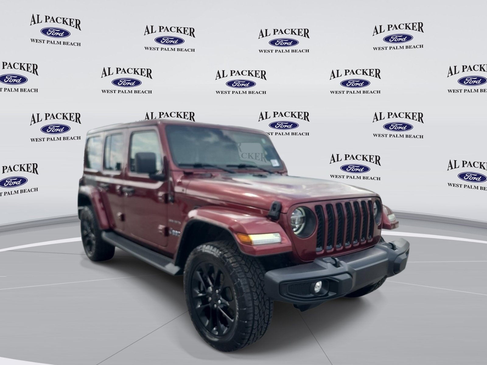 Used 2021 Jeep Wrangler Unlimited Sahara w/ Cold Weather Group AWD/4WD image 9