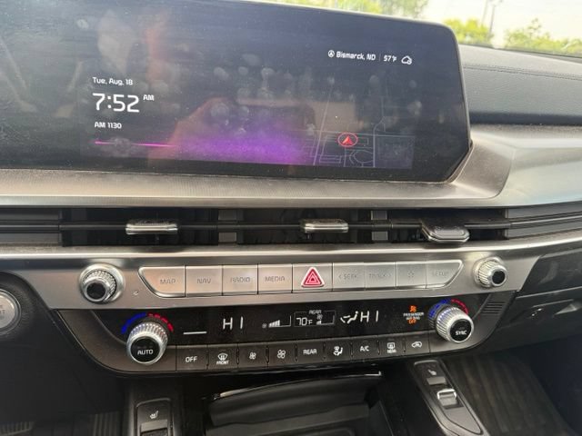 Used 2025 Kia Telluride S AWD/4WD image 16