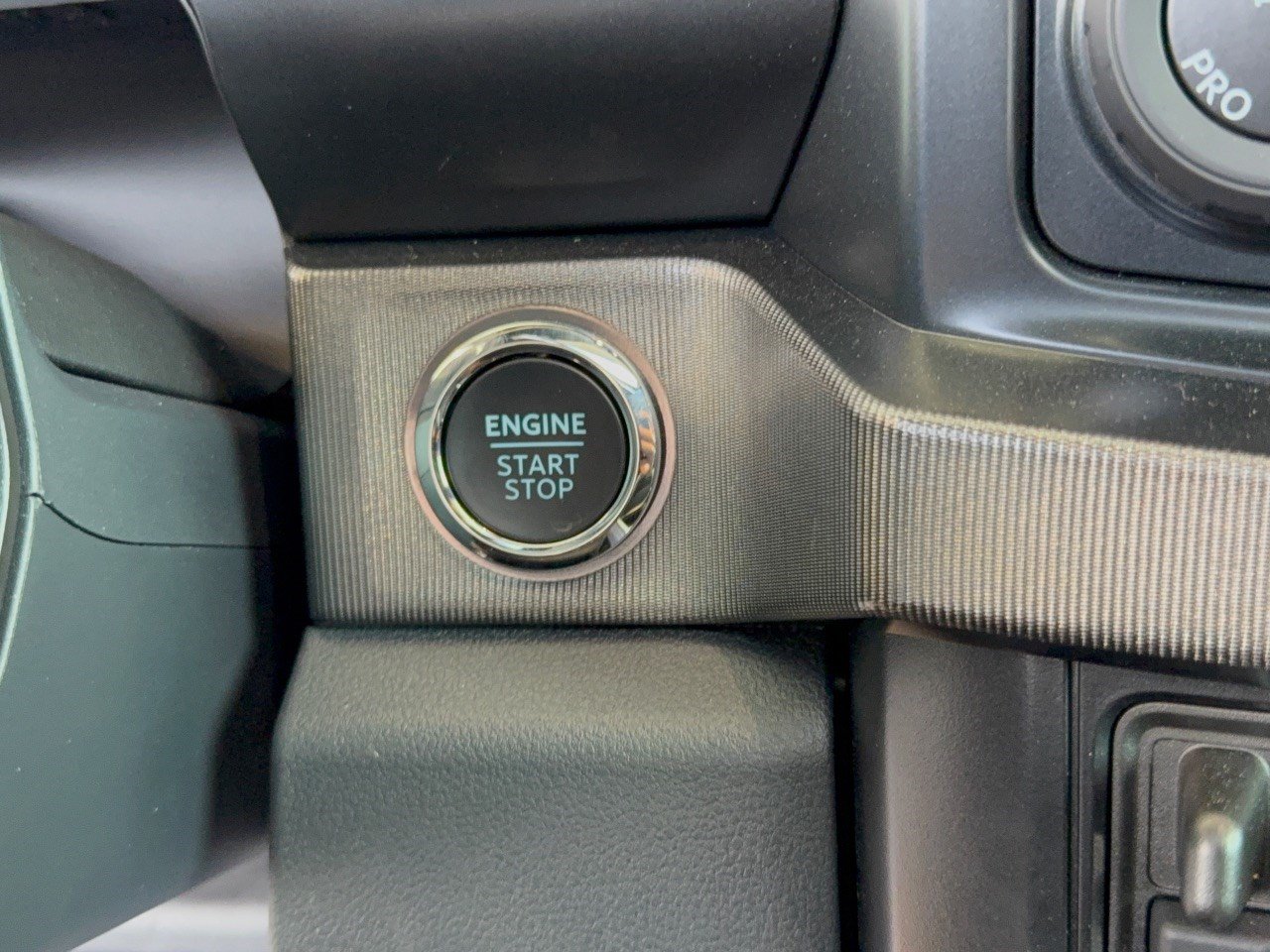 Certified 2026 Ford F250 Platinum AWD/4WD image 20
