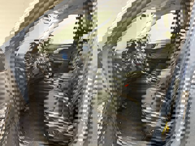 Certified 2024 Ford Escape Platinum image 9