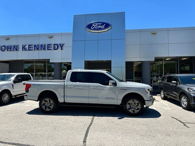 Certified 2023 Ford F150 Lightning Lariat AWD/4WD image 22