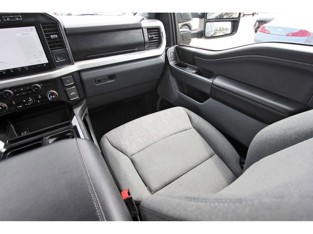 Certified 2024 Ford F250 XLT w/ Black Appearance Package image 13
