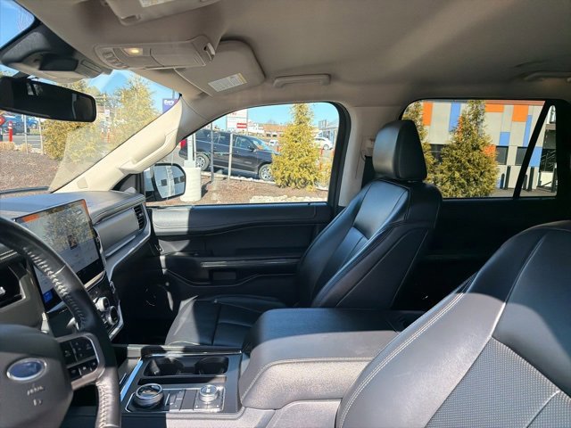 Certified 2024 Ford Expedition Max XLT image 16
