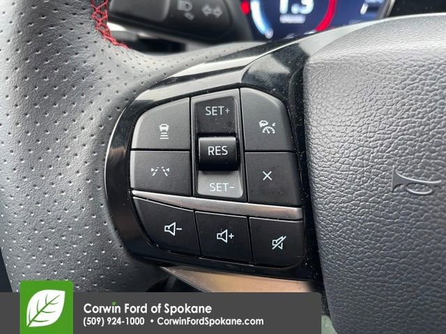 Certified 2025 Ford Explorer ST-Line w/ ST-Line Street Pack image 27