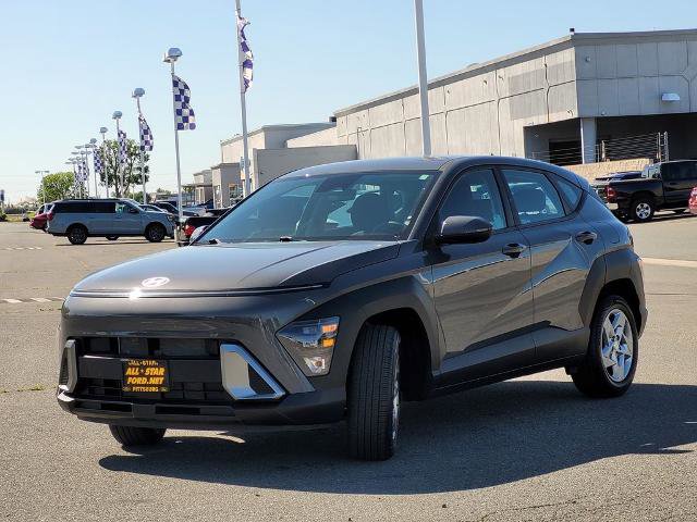 Used 2025 Hyundai Kona SE FWD image 8