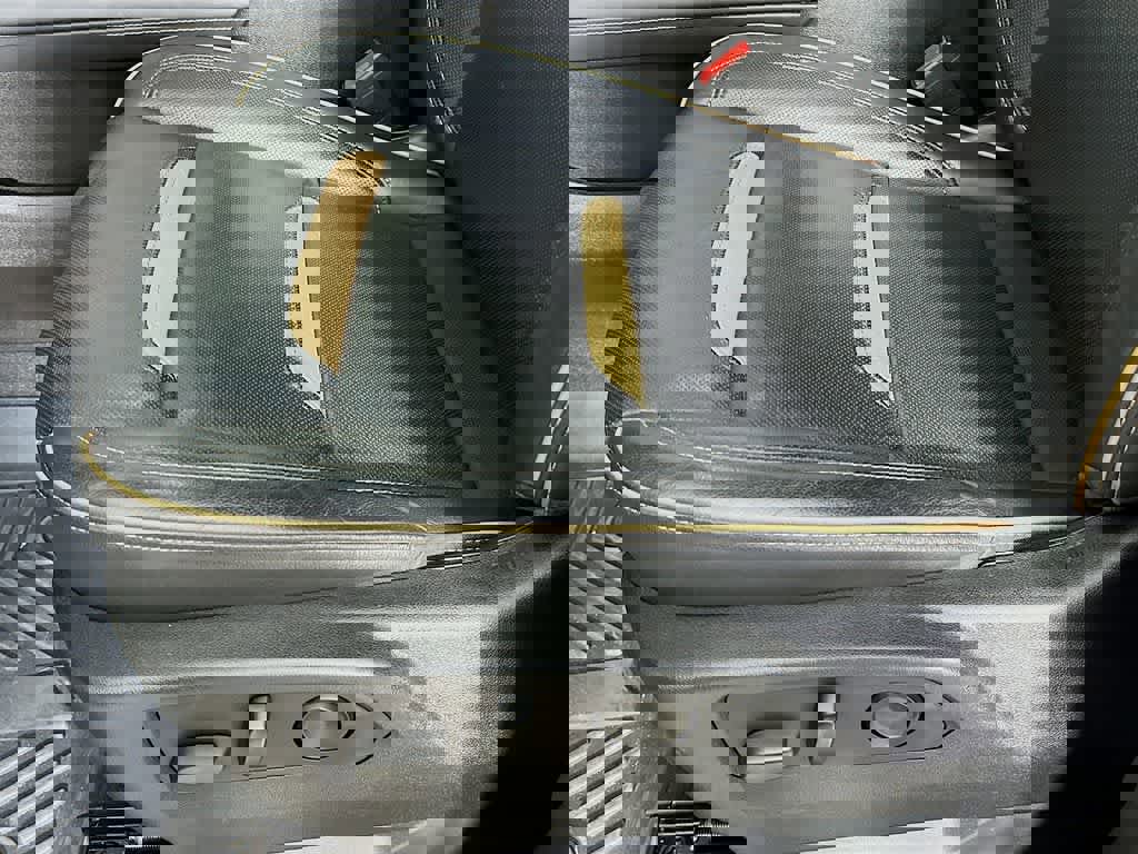 Used 2021 GMC Yukon AT4 image 31