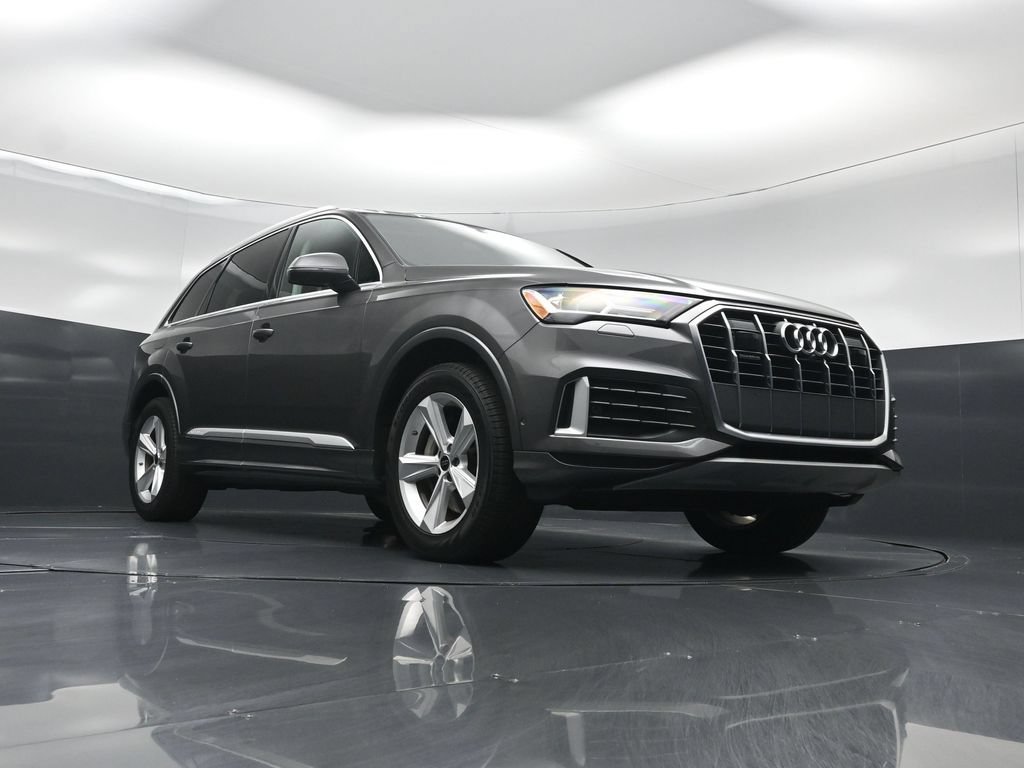 Used 2024 Audi Q7 2.0T Premium AWD/4WD image 44
