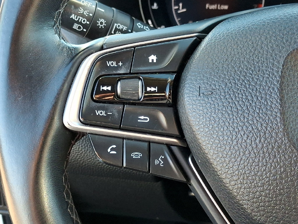 Used 2019 Honda Accord EX-L image 19