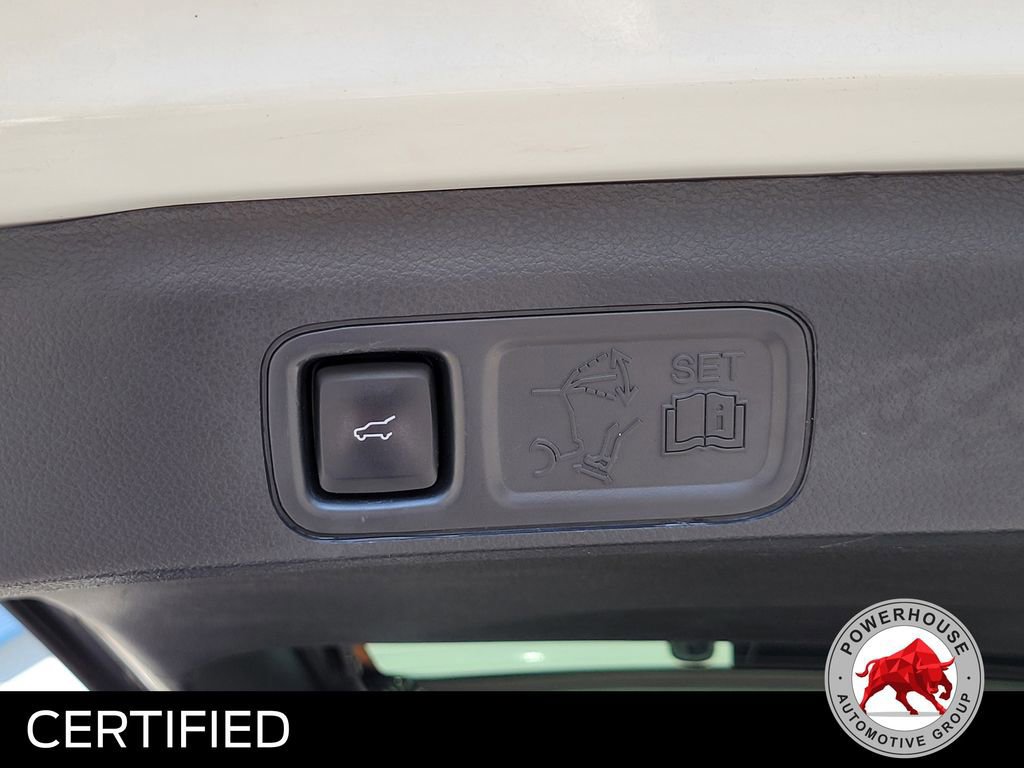 Certified 2022 Ford Expedition Limited image 14