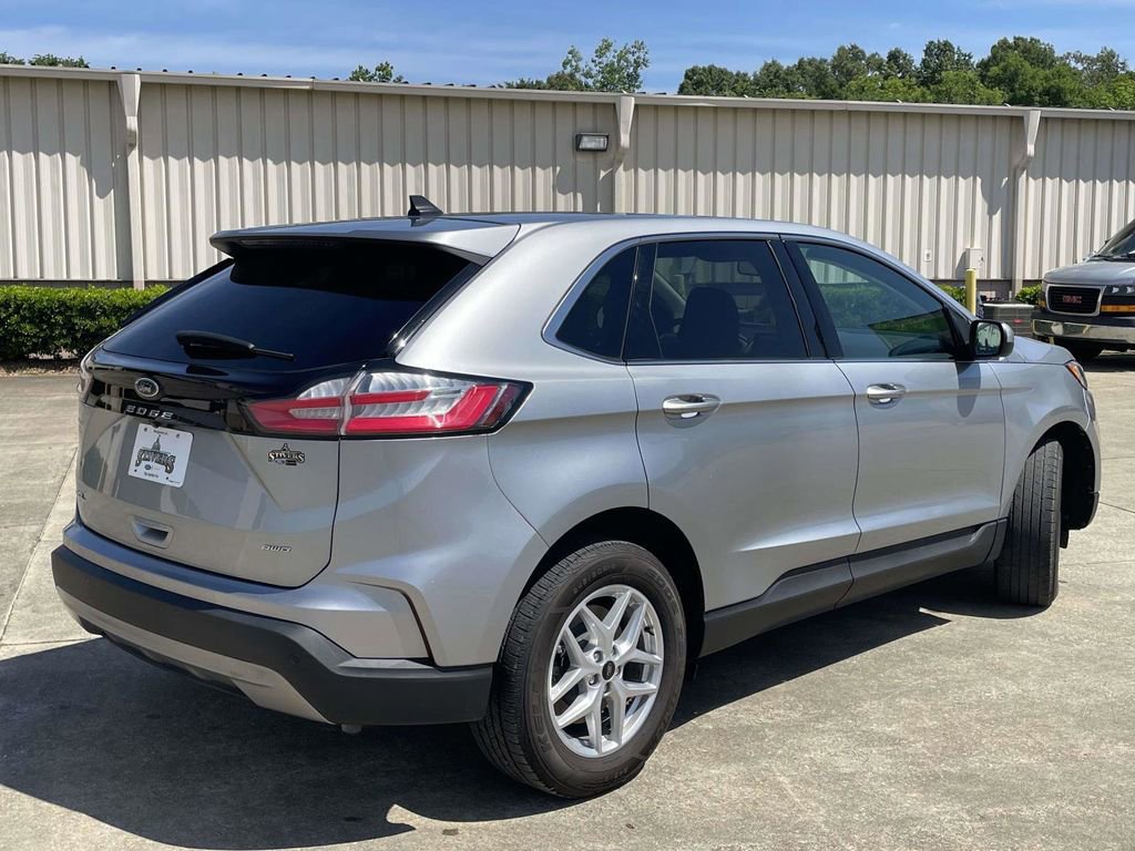Certified 2024 Ford Edge SEL AWD/4WD image 5