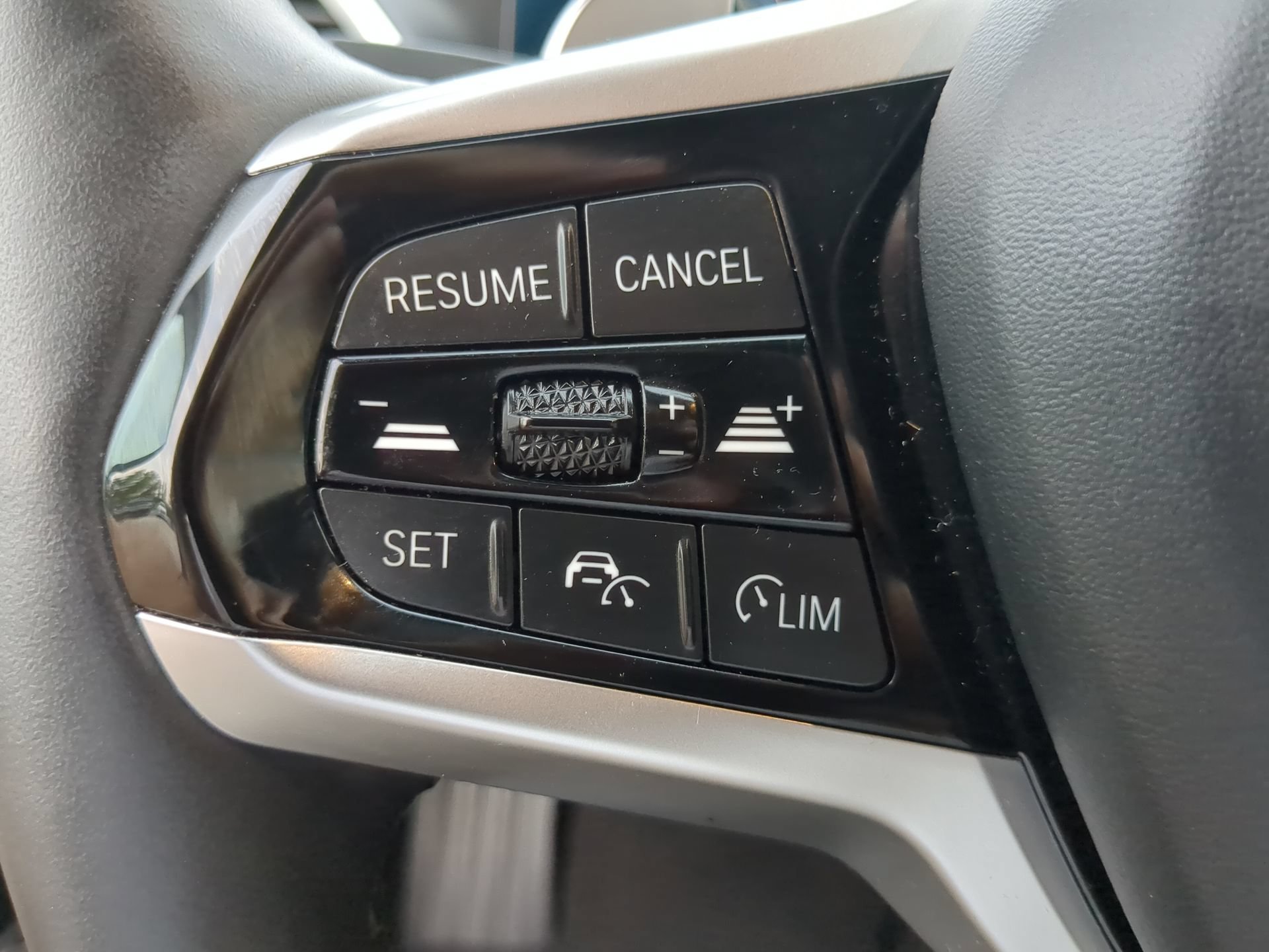 Used 2025 BMW 330i Sedan RWD image 65