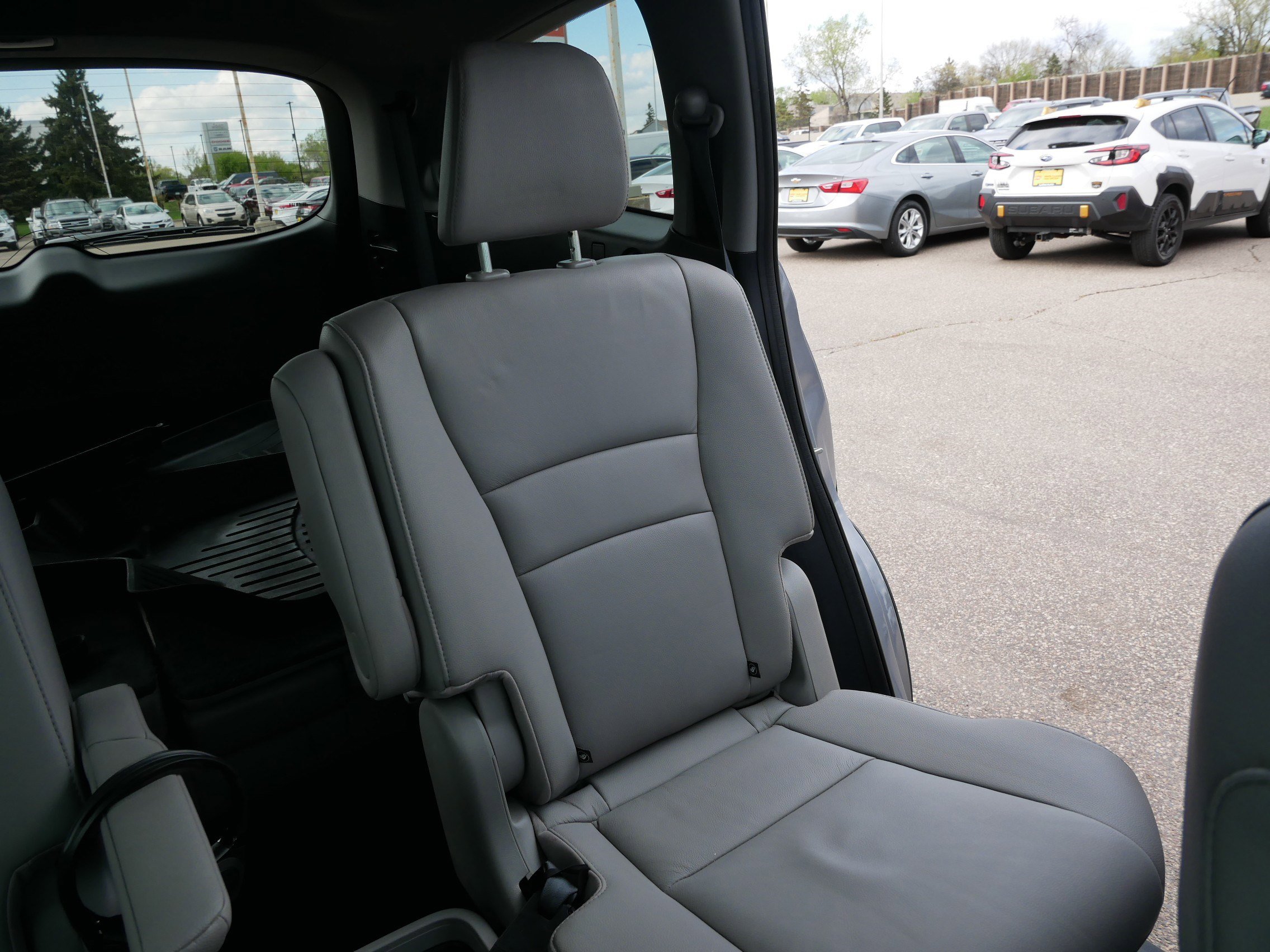 Used 2020 Honda Pilot Touring image 14