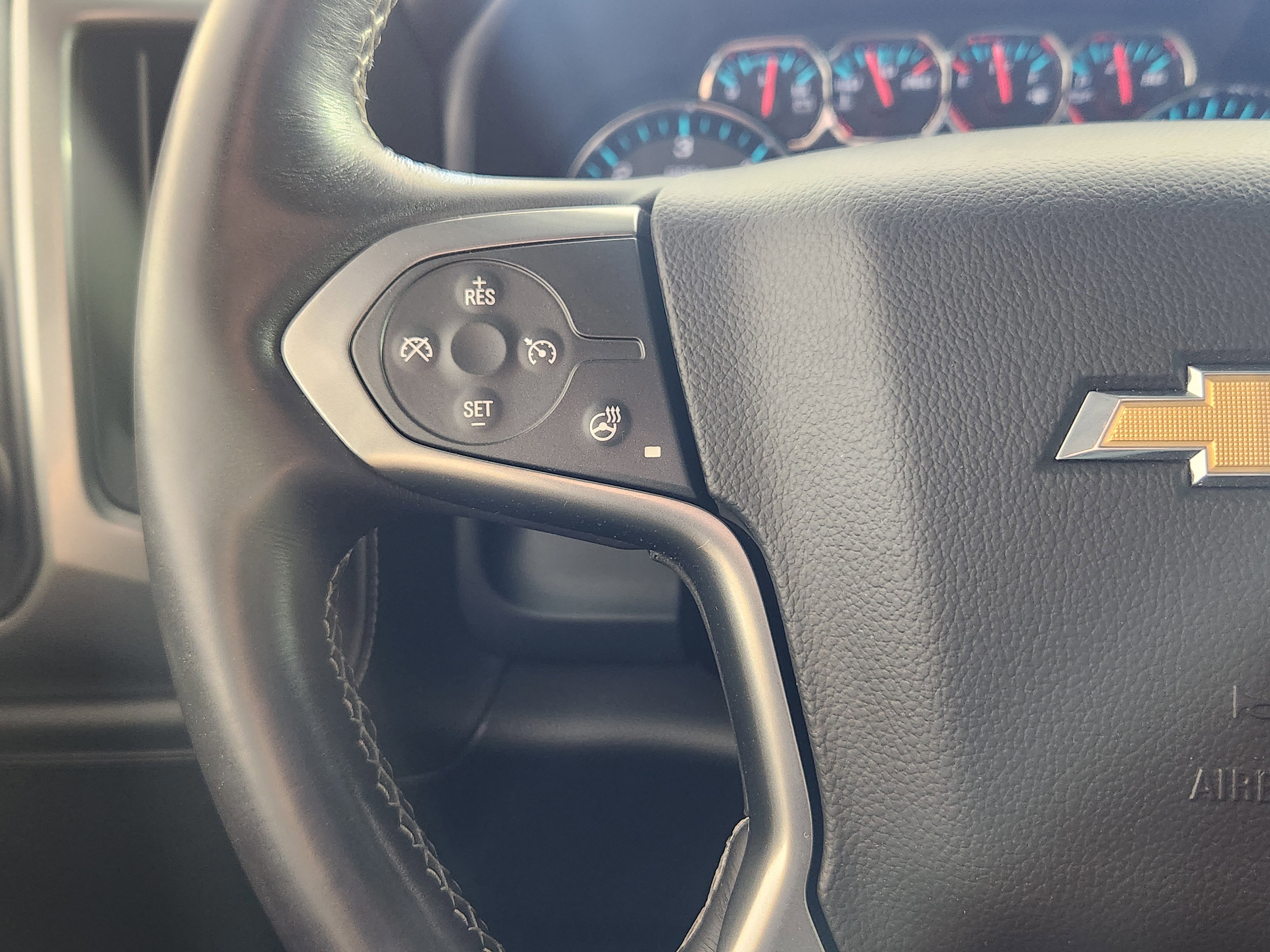 Used 2018 Chevrolet Silverado 1500 LTZ w/ Sport Package image 20