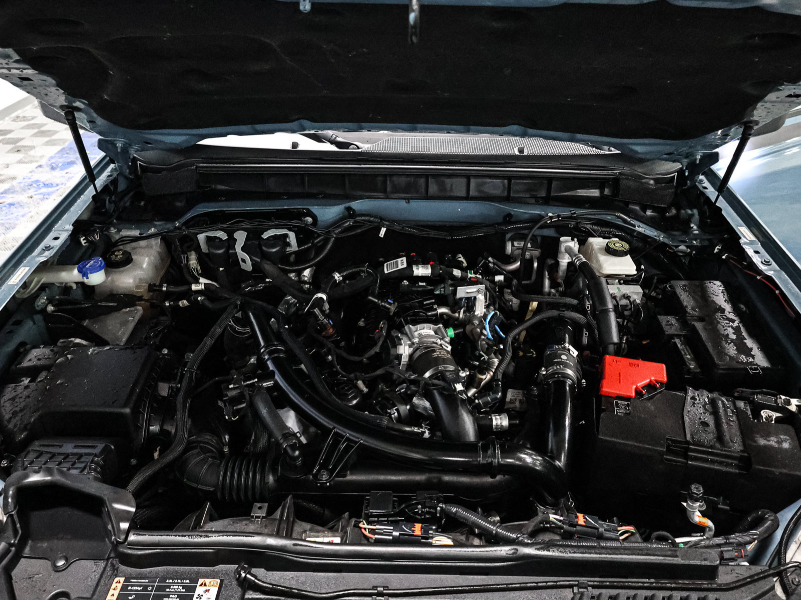 Certified 2022 Ford Bronco Wildtrak AWD/4WD image 17
