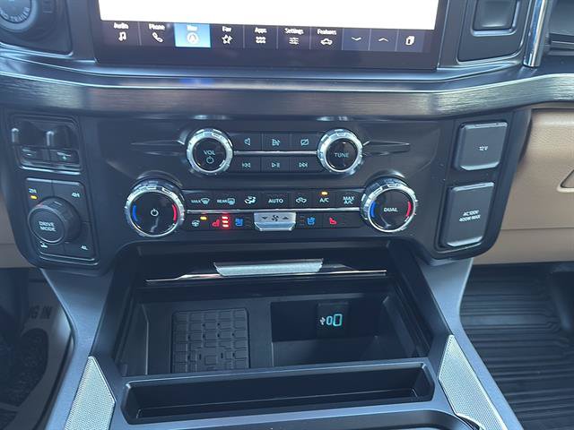 Certified 2024 Ford F350 Lariat w/ Lariat Ultimate Package AWD/4WD image 24