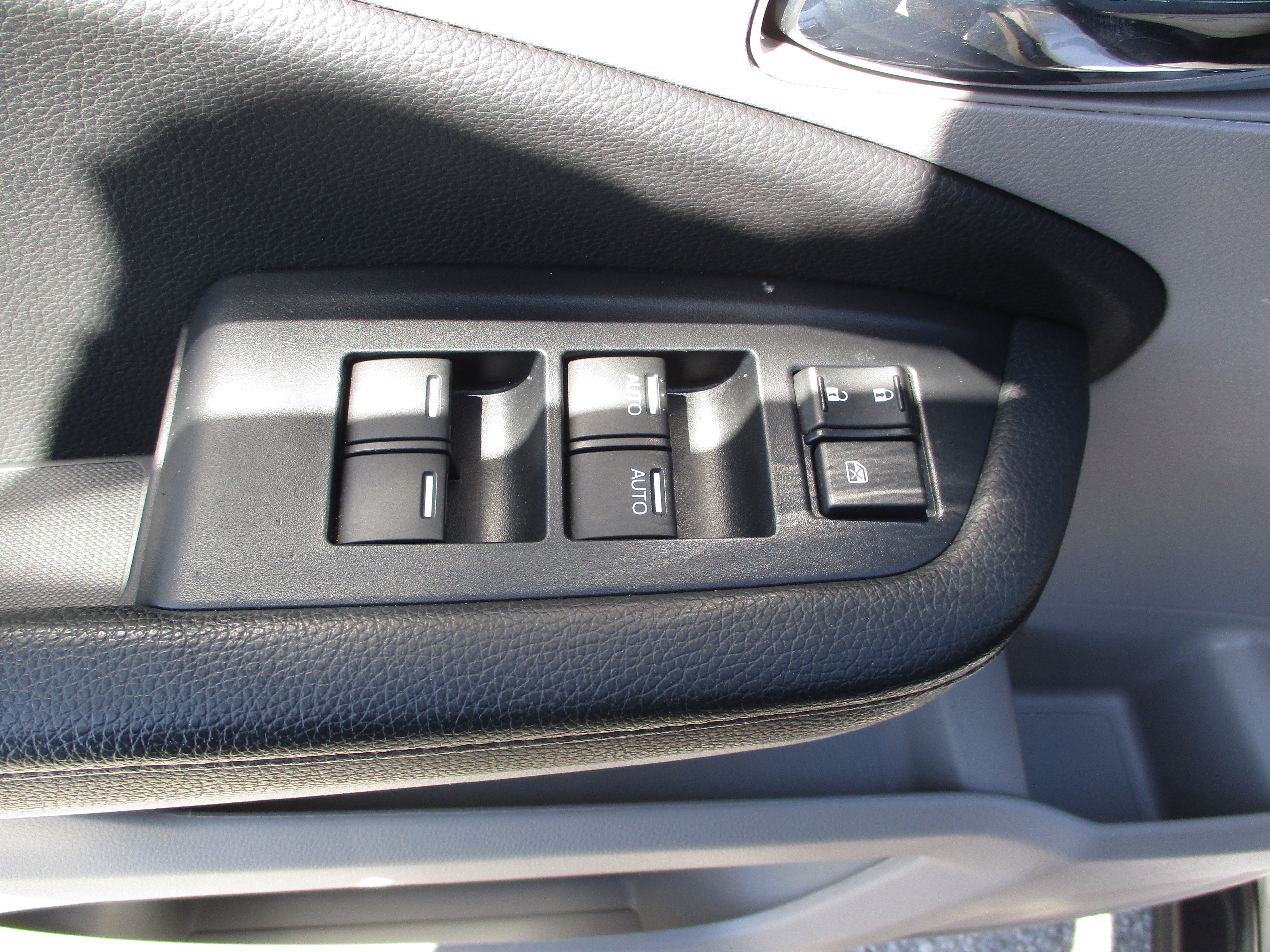 Used 2022 Honda Pilot Special Edition image 15