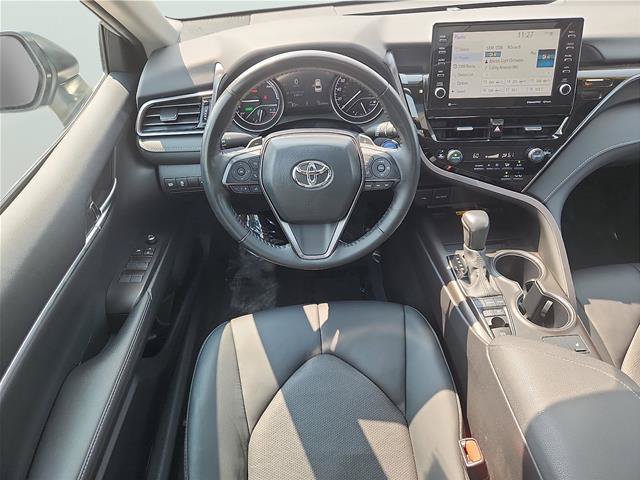 Used 2024 Toyota Camry XSE w/ Cold Weather Package FWD image 9
