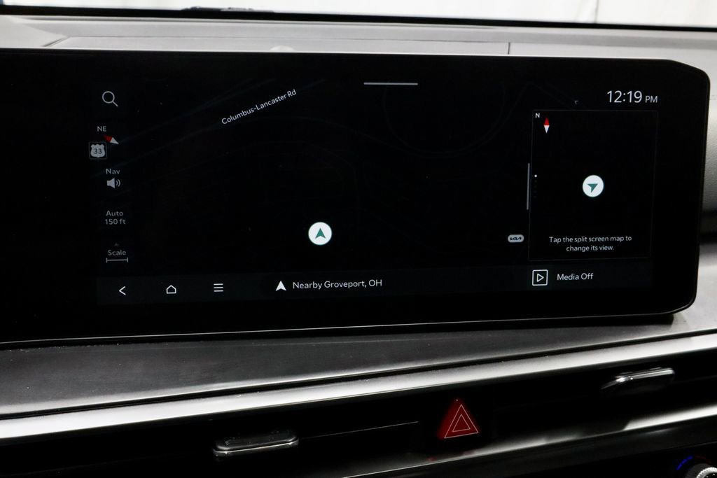 Used 2025 Kia Sorento S w/ Panoramic Sunroof Package image 10