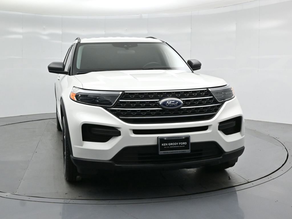 Certified 2023 Ford Explorer XLT image 6