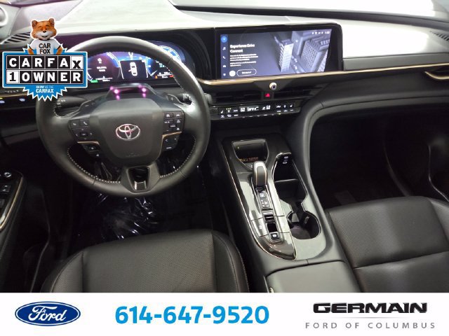 Used 2024 Toyota Crown Platinum AWD/4WD image 18