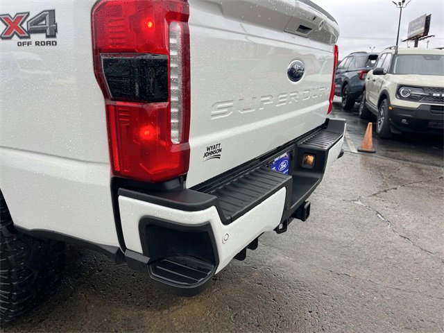 Certified 2024 Ford F250 Lariat w/ Sport Appearance Package image 10