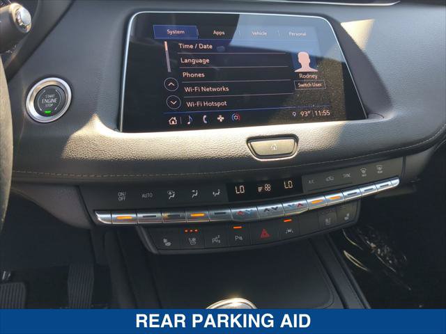 Used 2023 Cadillac XT4 Premium Luxury w/ Technology Package AWD/4WD image 17