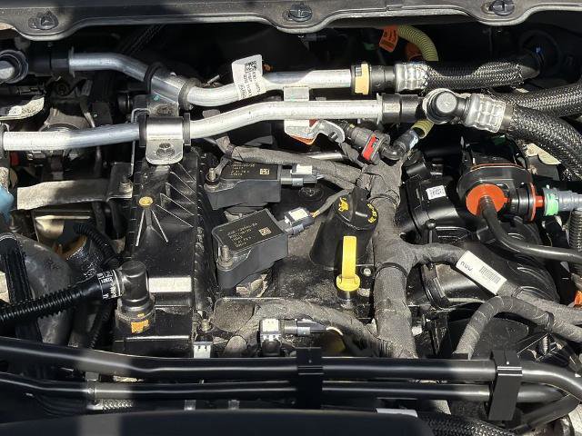 Certified 2022 Ford Explorer XLT w/ Equipment Group 202A image 38