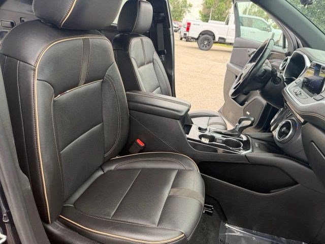 Used 2021 Chevrolet Blazer Premier w/ Driver Confidence II Package AWD/4WD image 39