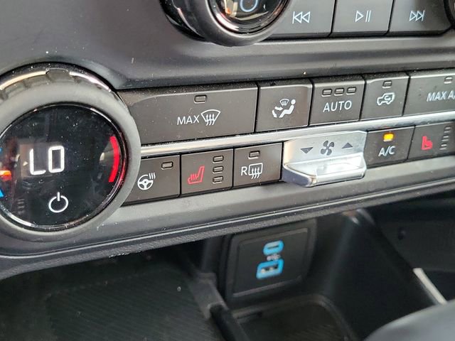 Certified 2025 Ford Bronco Badlands AWD/4WD image 12