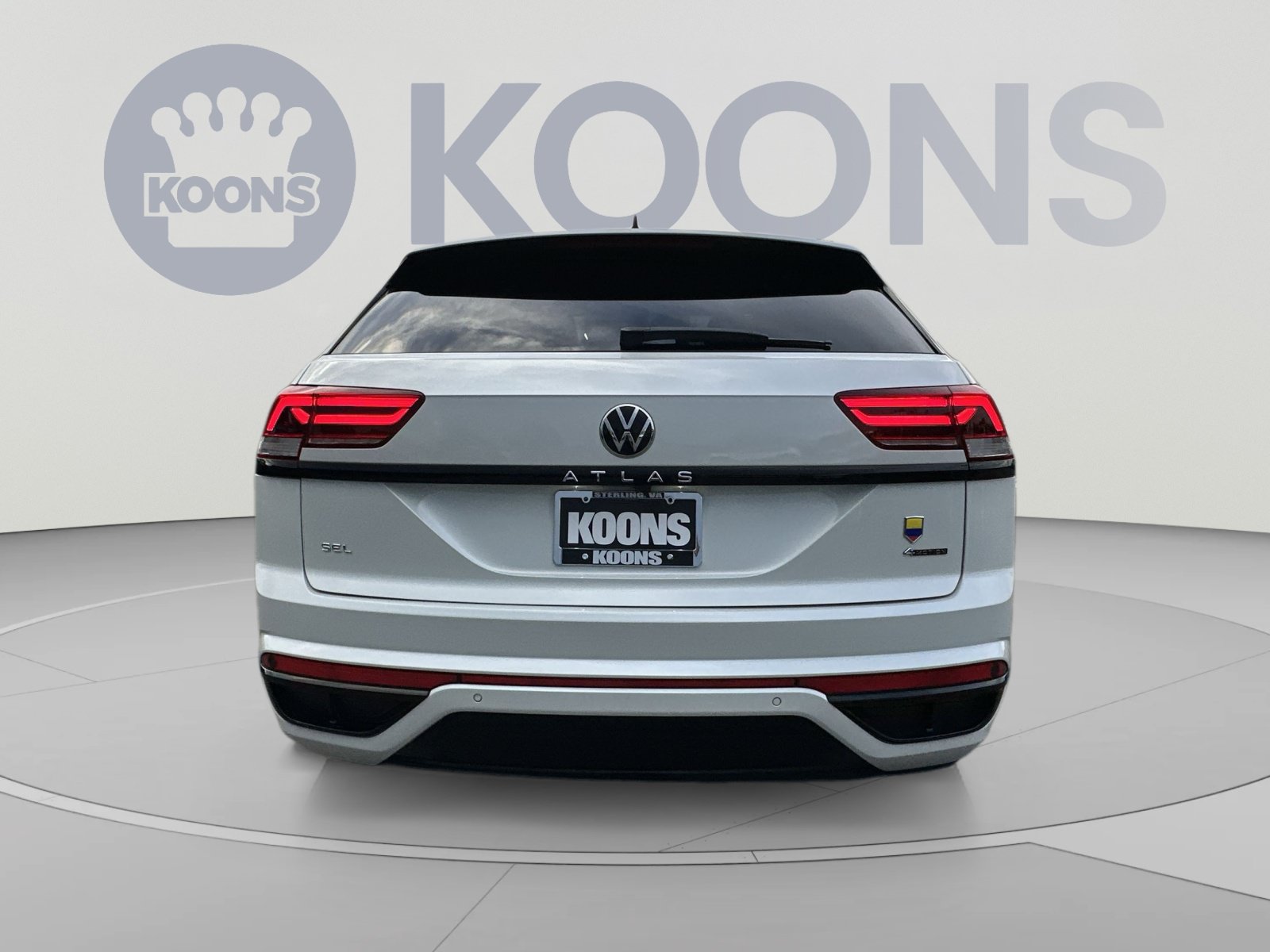 Used 2023 Volkswagen Atlas Cross Sport SEL R-Line AWD/4WD image 15