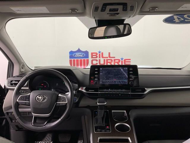 Used 2024 Toyota Sienna XLE image 20