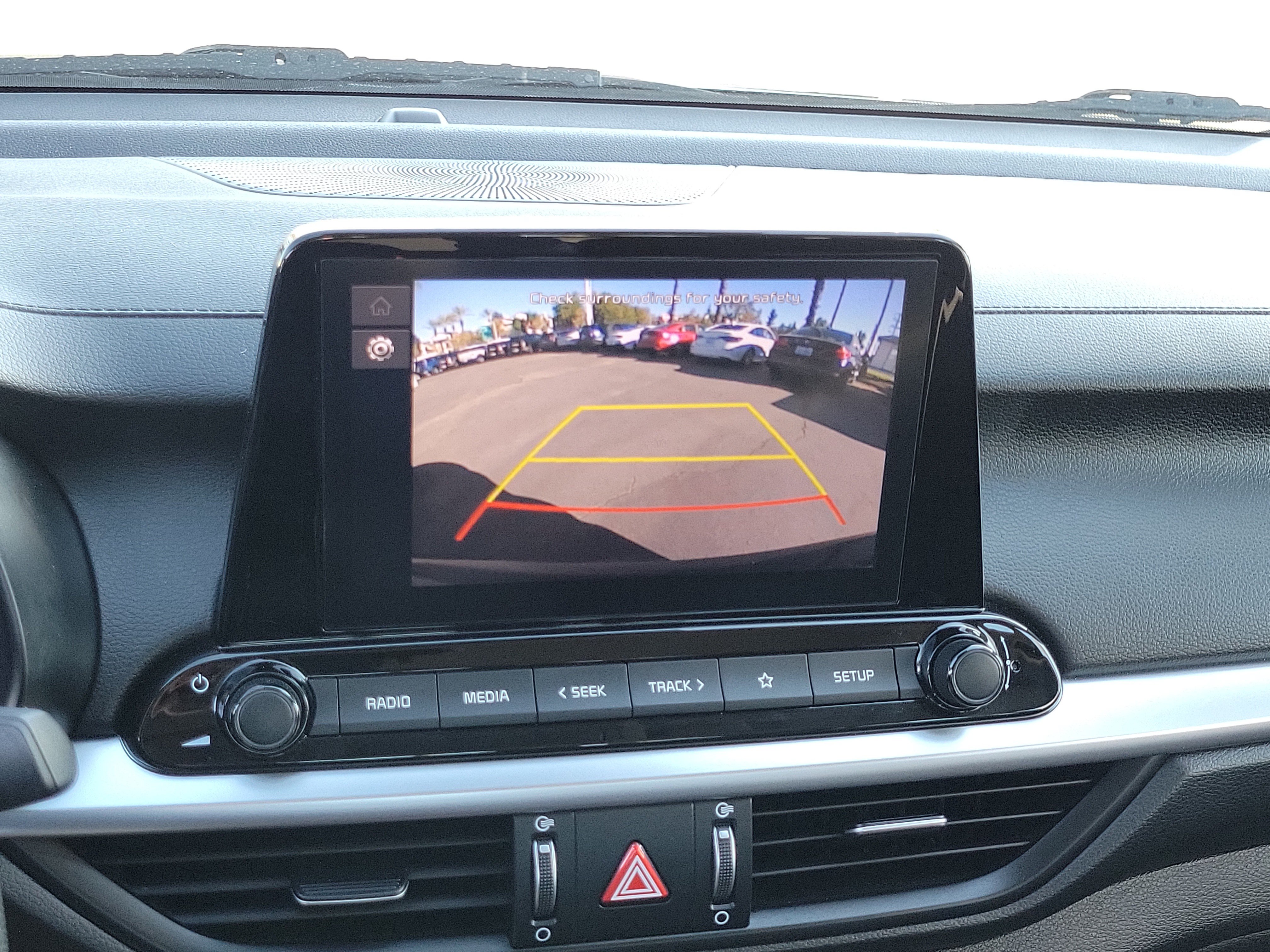 Used 2023 Kia Forte LXS w/ LXS Technology Package FWD image 9