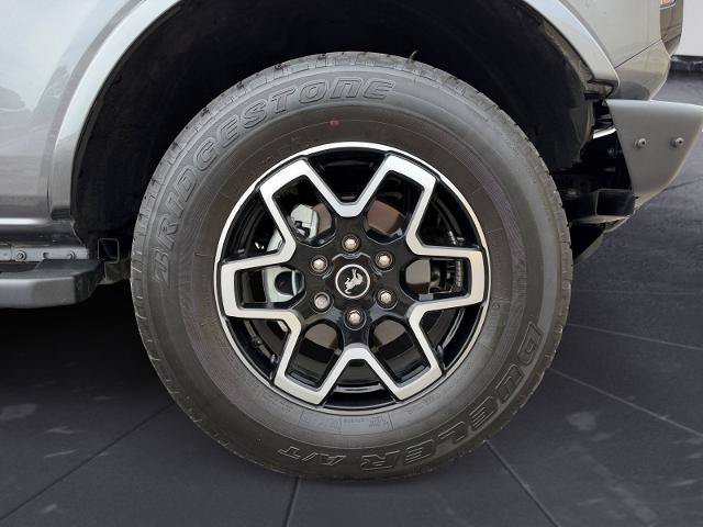 Certified 2022 Ford Bronco Outer Banks AWD/4WD image 14