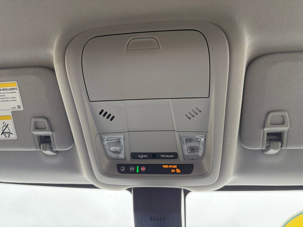 Used 2023 Chevrolet Equinox LT image 48