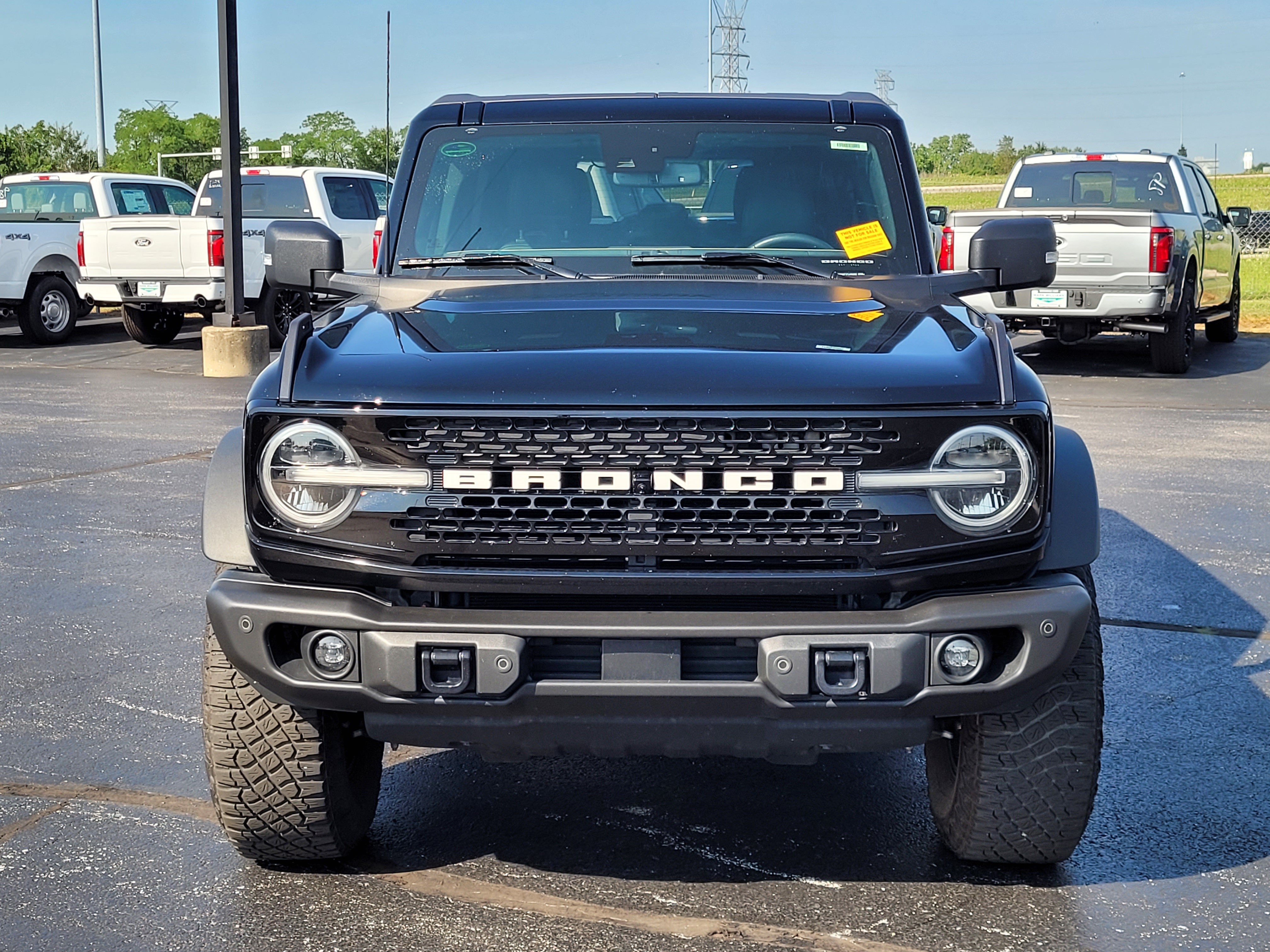 Certified 2023 Ford Bronco Wildtrak AWD/4WD image 9