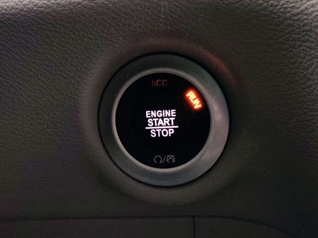 Used 2024 Chrysler Pacifica Touring-L FWD image 37