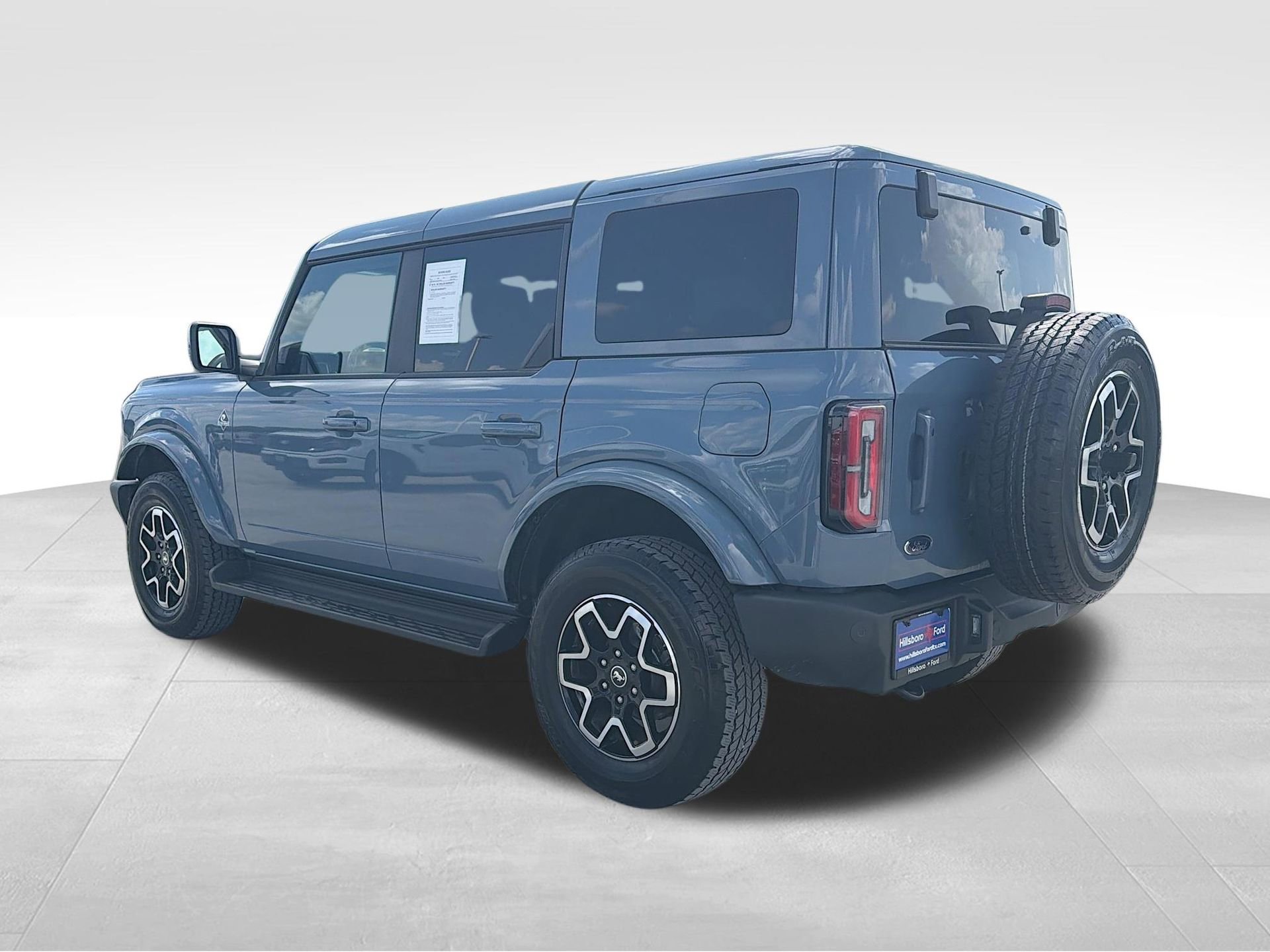 Certified 2025 Ford Bronco Outer Banks AWD/4WD image 9