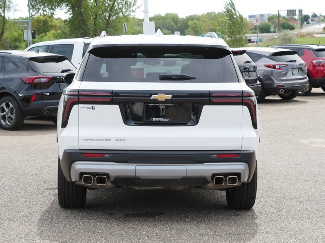 Used 2026 Chevrolet Traverse LT AWD/4WD image 5