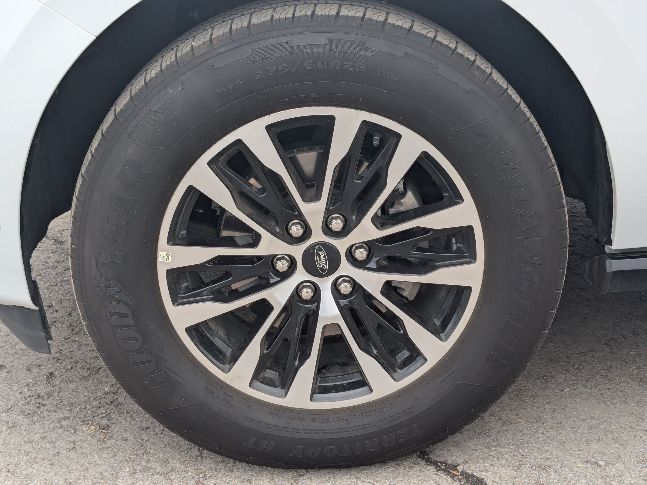 Certified 2025 Ford Expedition Platinum AWD/4WD image 14