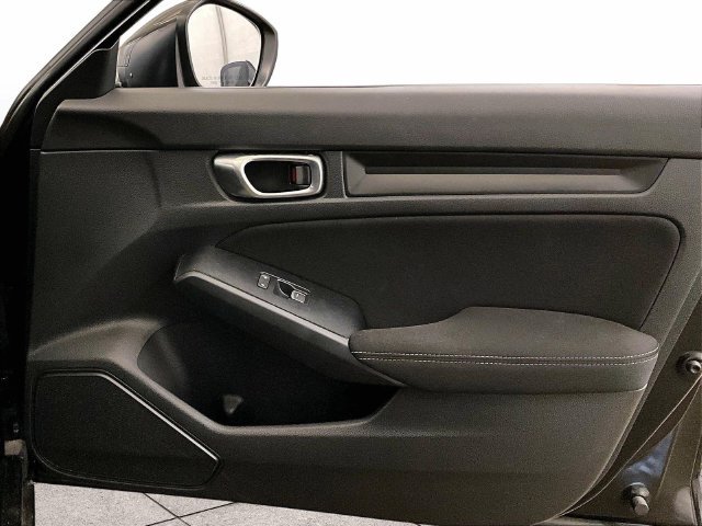 Used 2023 Honda Civic Sport image 23