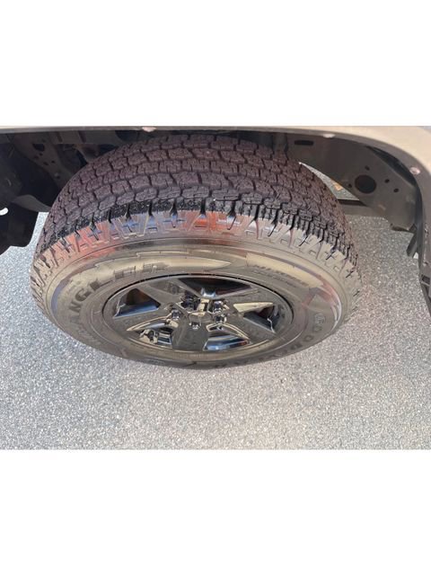 Used 2020 Jeep Gladiator Sport w/ Quick Order Package 24S image 15