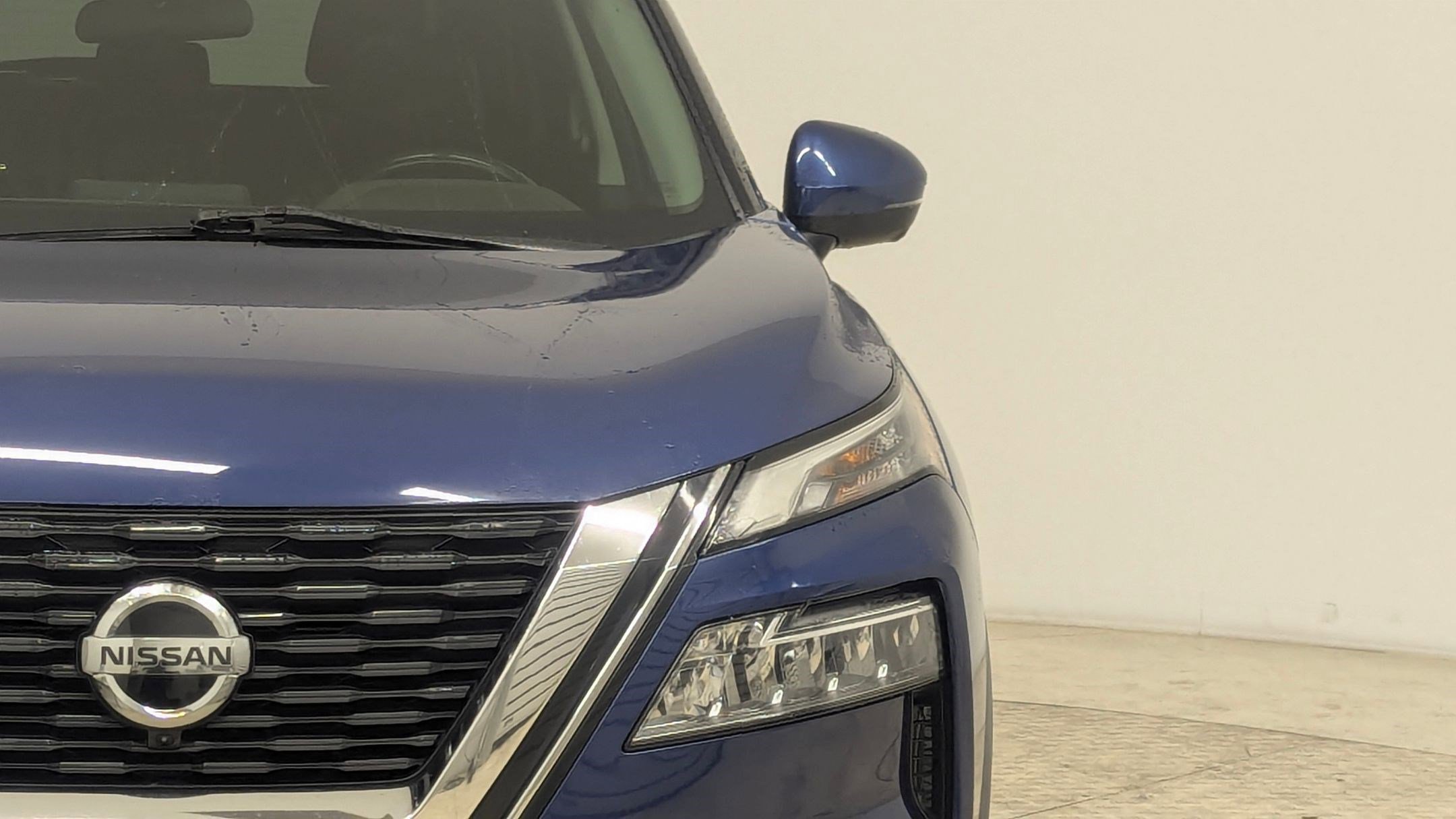 Used 2021 Nissan Rogue SV w/ Premium Package image 10